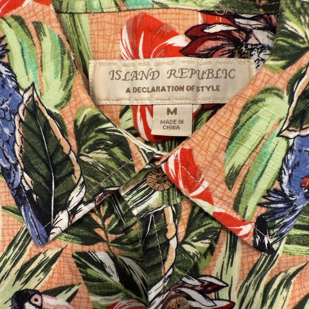 Island‎ Republic Parrot and Leaf Print Shirt Men’s Medium